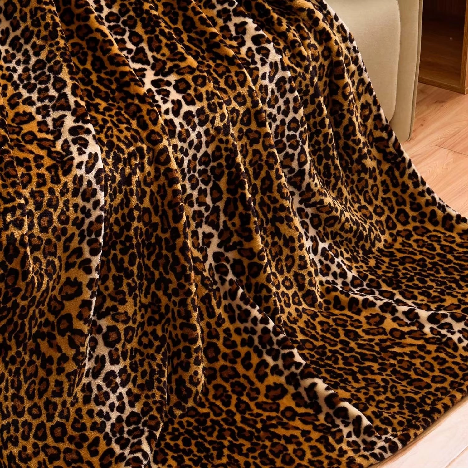 1PC Throw Checkerboard Black and Orange Flannel Blanket for Couch Bed Sofa Cozy Comfy Warm Halloween Decor for All Season